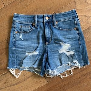Universal thread Jean shorts